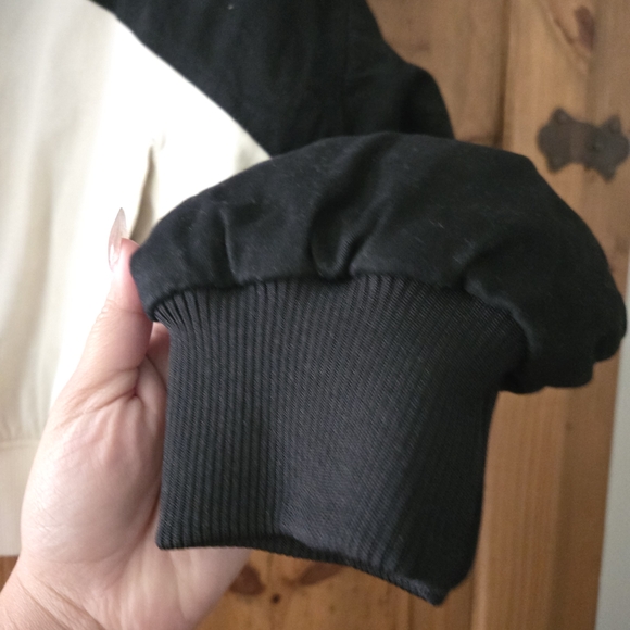 PacSun Black Jacket with Red Accent - Picture 8 of 12